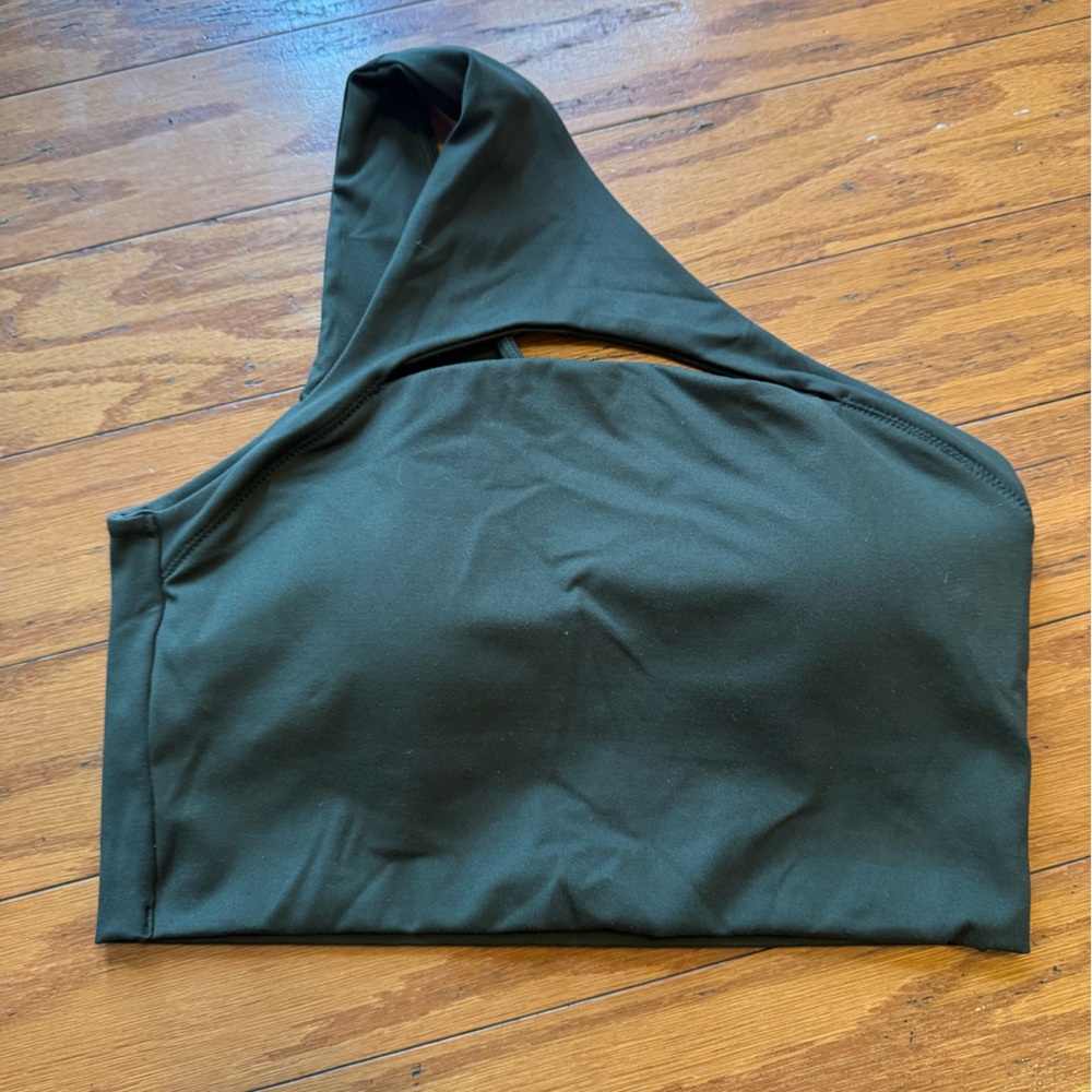 Alphalete Alphalux Asymmetrical Bra